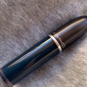 YOUNG ATTITUDE RETRO MATTE MAC